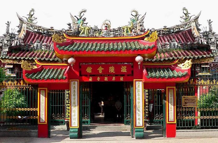 Ghé thăm Hội quán Ôn Lăng - Kiến trúc Trung Hoa giữa lòng Sài thành