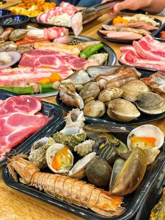 ẩm thực hải phòng, top 12 địa chỉ buffet hải sản hải phòng được “săn lùng” nhiều nhất