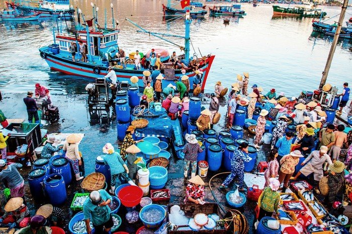 6 chợ hải sản Nha Trang TƯƠI NGON + GIÁ TỐT nhất
