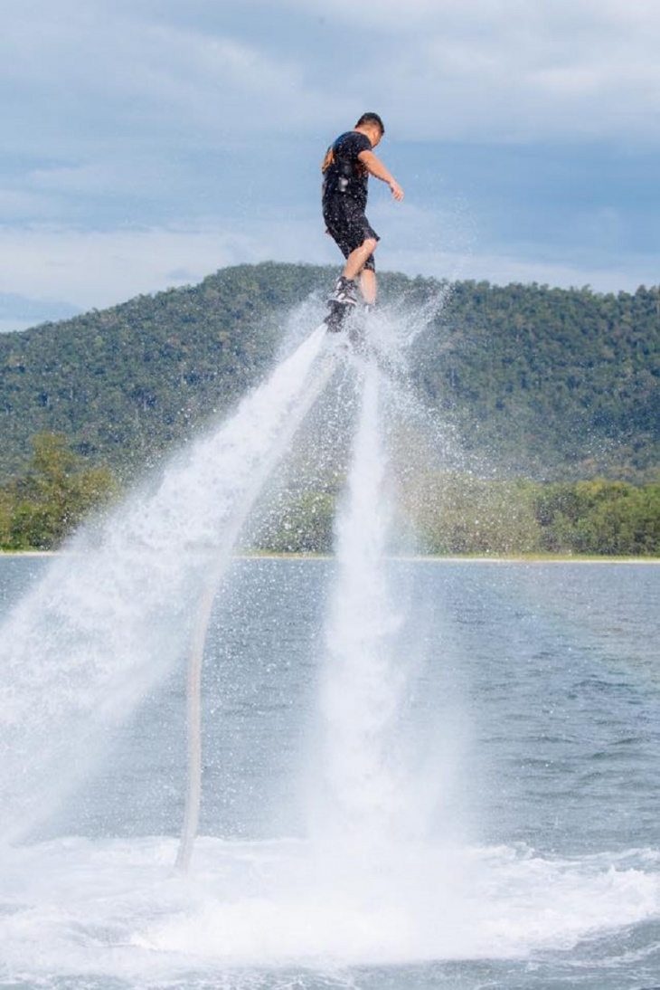 khám phá, trải nghiệm, flyboard phú quốc chơi ở đâu? giá bao nhiêu? kinh nghiệm a-z