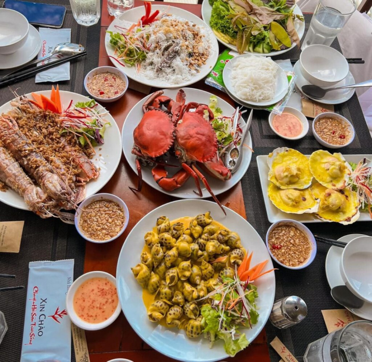 ăn chơi phú quốc, khám phá hương vị biển khơi tại 10+ quán hải sản ngon ở phú quốc