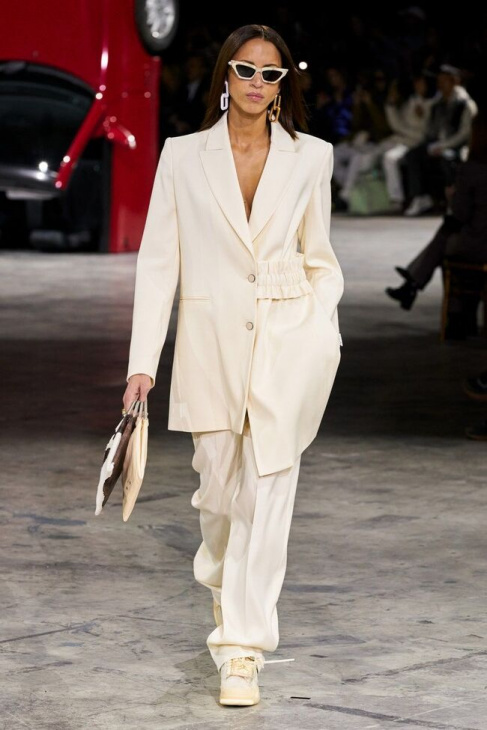 thời trang, 10 cách phối đồ với áo blazer nữ cực đơn giản, thu hút mọi ánh nhìn