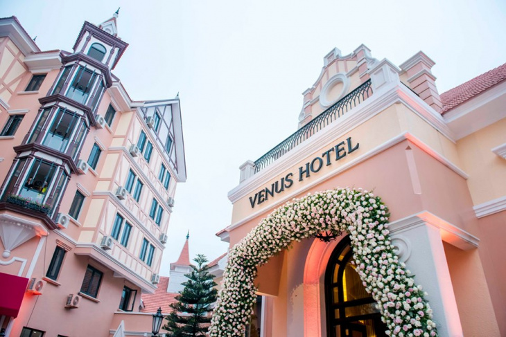 Review chân thật nhất về Venus Hotel Tam Đảo – Có thật là lung linh như bạn nghĩ?