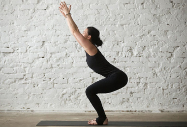 4 tư thế yoga làm tinh thần tươi mới mỗi ngày