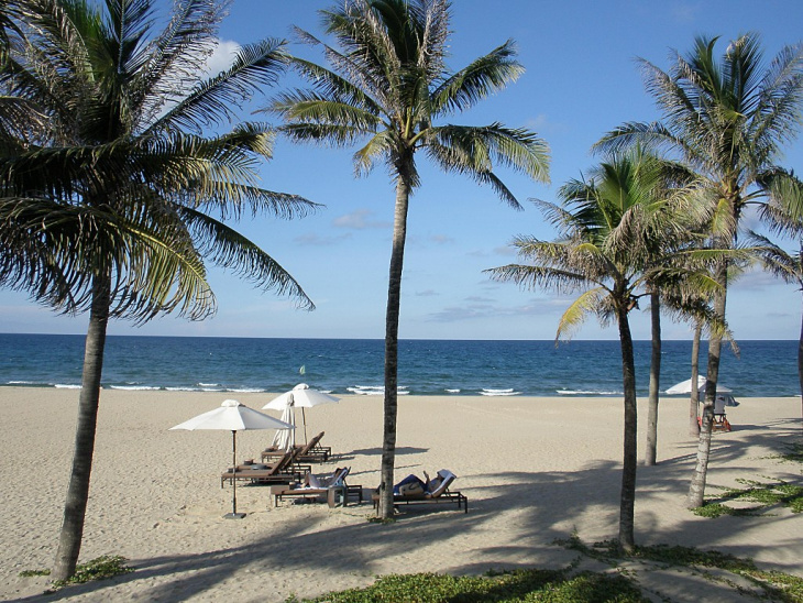 nghỉ dưỡng, top 11 bãi biển đà nẵng đẹp say lòng người không thể bỏ lỡ