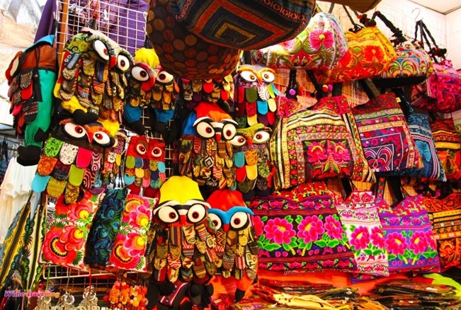 Mua Sắm Ở Khu Chợ Chatuchak Khi Đi Du Lịch Bangkok Thái Lan