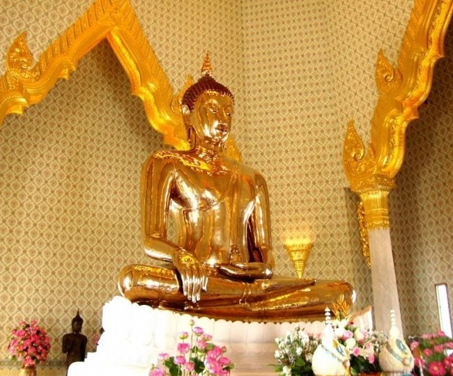 du lịch thái lan, du lịch bangkok thái lan, viếng thăm ngôi chùa phật vàng nổi tiếng ở bangkok thái lan