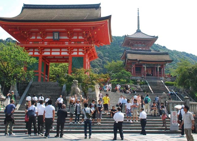 du lịch kyoto nhật bản, du lịch nhật bản, chùa kiyomiu, chùa kiyomizu – điểm đến hấp dẫn ở kyoto nhật bản