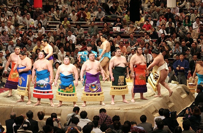 du lịch nhật bản, du lịch tokyo nhật bản, nhà thi đấu sumo kokugikan, tham quan nhà thi đấu sumo ryogoku kokugikan