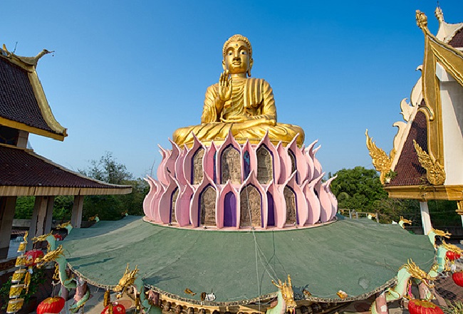 cẩm nang du lịch, đền wat sampran, ghé thăm đền rồng uốn lượn wat sampran – biểu tượng văn hóa thái