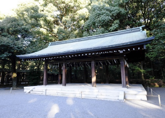 Khám Phá Nét Độc Đáo Của Ngôi Đền Meiji-Jingu Ở Nhật Bản