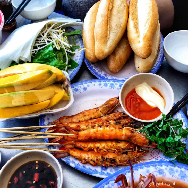 10 nhà hàng Đà Nẵng giá rẻ, view đẹp sang trọng nhất
