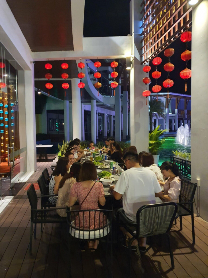 Điểm danh 10 quán ăn gần VinOasis Phú Quốc ngon ngây ngất