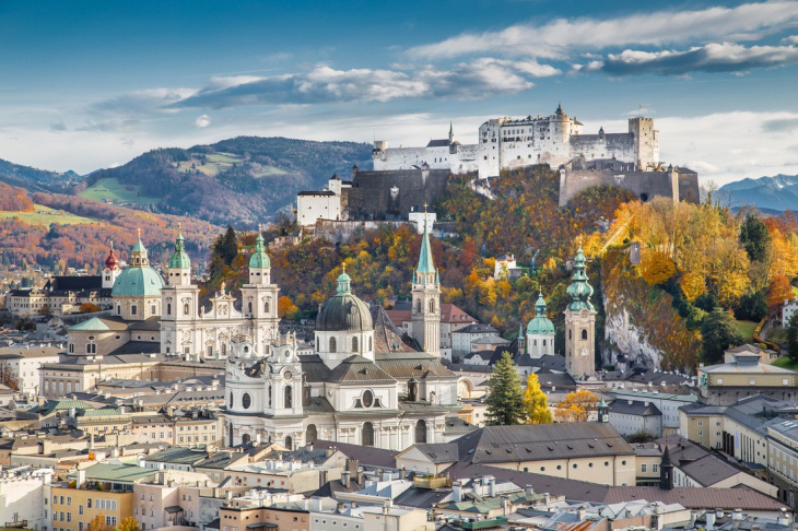 Lãng đãng một ngày thu ở thành phố Salzburg