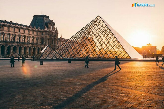 khám phá, trải nghiệm, kim tự tháp louvre – kim tự tháp “phát sáng” của thủ đô paris