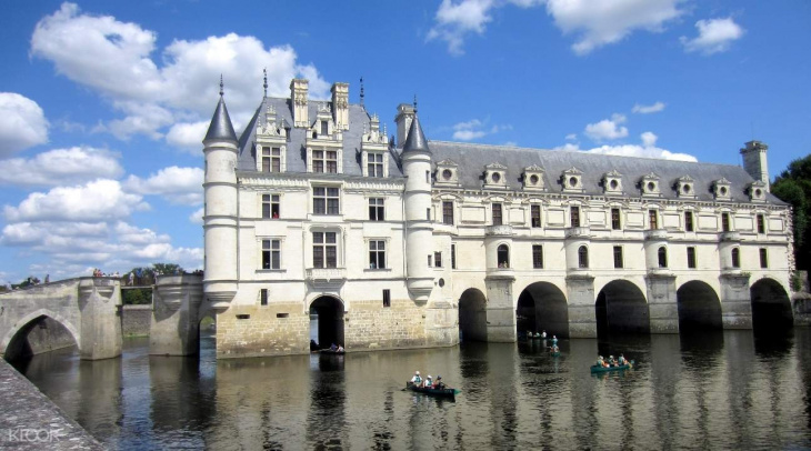 Về thung lũng sông Loire nghe các lâu đài tuyệt đẹp kể chuyện
