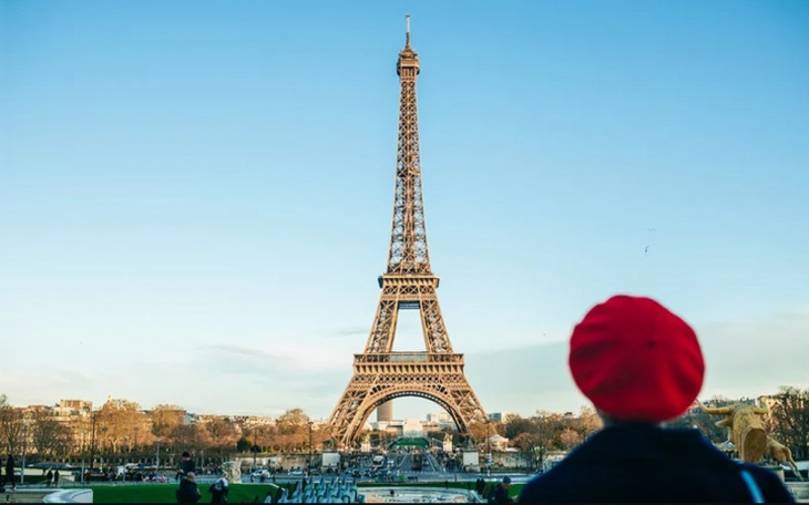 Tháp Eiffel, Vẻ đẹp Sắt Thép..