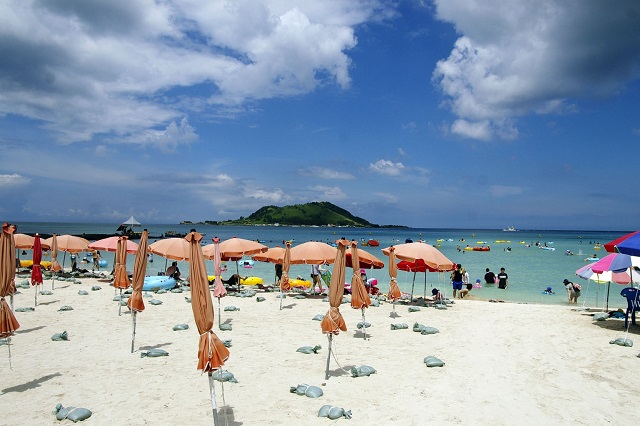 Top 10 bãi biển đẹp nhất Hàn Quốc để bạn nạp thêm vitamin sea vào mùa hè