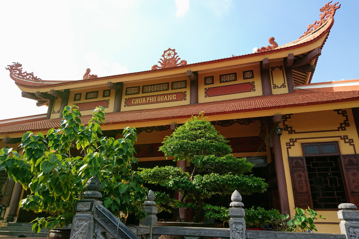 khám phá, top 10 cảnh chùa ở sài gòn nổi tiếng linh thiêng đẹp như tiên cảnh
