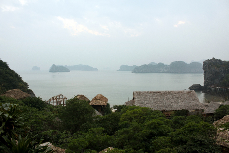 monkey island, vietnam