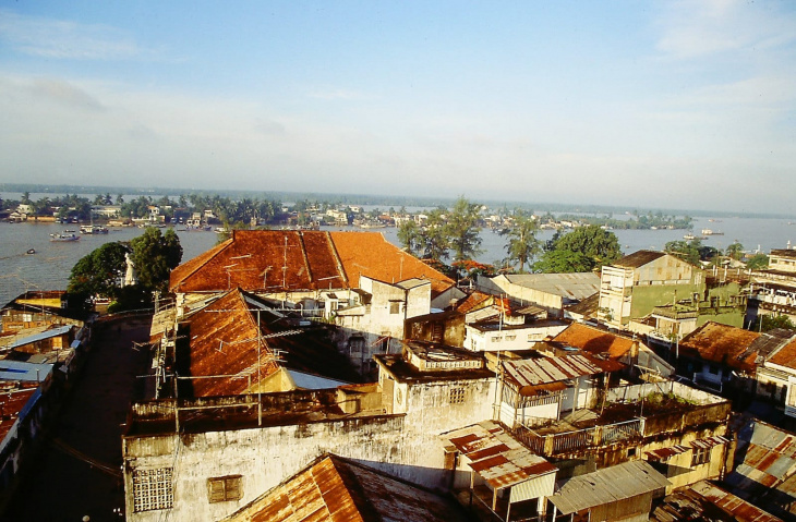 Vietnam - Lonely Planet 2007, manhhai