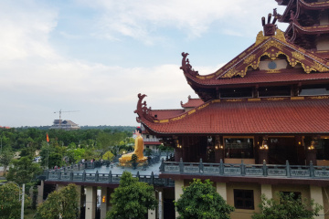 Chùa Phật Cô Đơn – Ngôi chùa cầu duyên nổi tiếng linh thiêng