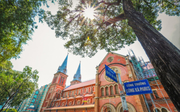 Khám phá nhà thờ Đức Bà: Kiệt tác kiến trúc gần 140 năm tuổi của đô thị Sài Gòn