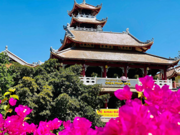 Khám phá chùa Pháp Hoa: Miền đất Phật giữa Sài Gòn