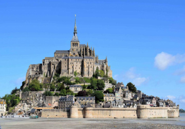 Vẻ đẹp đầy bí ẩn tại Tu viện Mont Saint Michel