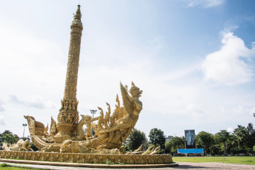 Du lịch Ubon Rachathani - Thủ phủ vùng Đông Bắc Thái Lan