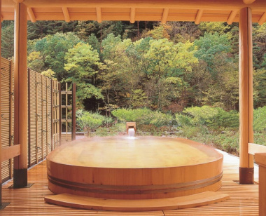 Du lịch Nhật Bản khám phá khách sạn Nishiyama Onsen Keiunkan 1300 năm tuổi