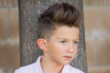 “Bỏ túi” 14 mẫu tóc đẹp cho bé trai HOT nhất hiện nay