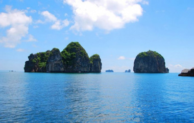 Dau Be Island: The Precious Jade Of Halong Bay