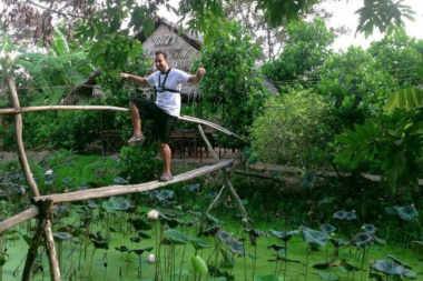 Monkey Bridge - The Most Amazing Experience in Mekong Delta Vietnam
