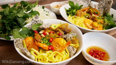 Ăn gì ở Đà Nẵng – Top 8 Món ăn phải thử khi đến Đà Nẵng