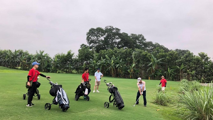 sân tập golf vân canh – điểm đến yêu thích của các golfer hà thành