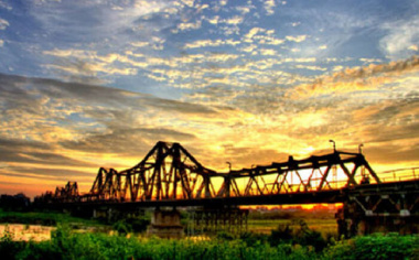 Top 12 cây cầu vượt sông Hồng ở Hà Nội