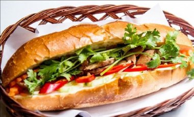 Top 15 món ăn đường phố hấp dẫn thực khách của Việt Nam
