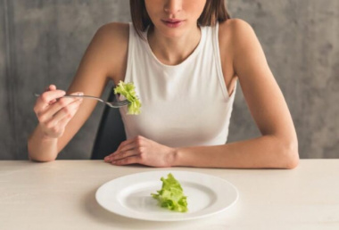 Top 10 lý do khiến bạn không thể giảm cân bằng chế độ ăn keto