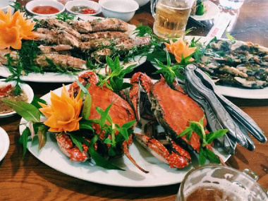 Top 12 nhà hàng hải sản ngon nức tiếng không thể bỏ qua khi đến Thanh Hóa