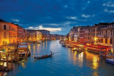 Top 10 điểm du lịch nổi tiếng hàng đầu của Venice nhất định phải đến