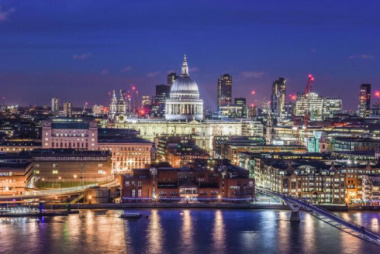 Top 10 thành phố đẹp nhất Vương Quốc Anh