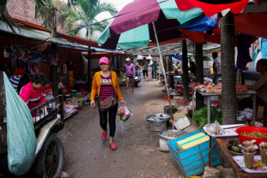 Chợ Huế ngay đất Sài Gòn và chỉ bán đặc sản xứ Huế