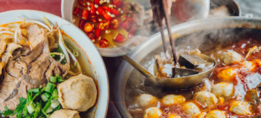 Bún bò Huế – top 100 món đạt giá trị ẩm thực Châu Á