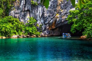 Check in 15 địa điểm du lịch đẹp ở Quảng Bình