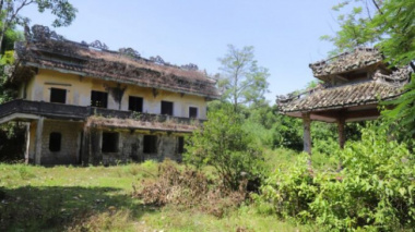 The abandoned house of Ngo Dinh Can evidence