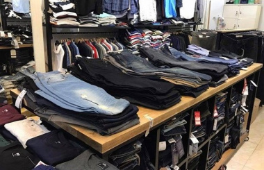 Top 9 shop bán quần jeans nam đẹp mà bạn không thể bỏ qua