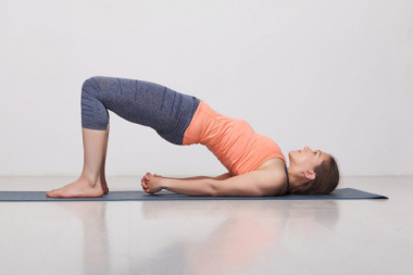 4 tư thế yoga dành riêng cho người bị huyết áp cao