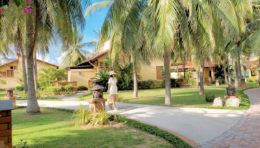 Cùng Travel Columnist Dung Trần khám phá “Ốc đảo” xinh đẹp Pandanus Resort