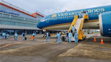 Việt Nam mở lại toàn bộ đường bay quốc tế từ ngày 15/02